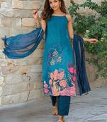 Women Floral Printed Regular Beads and Stones Kurta with Trousers & With Dupatta