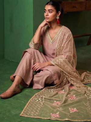 Women Ethnic Motifs Regular Thread Work Kurta with Palazzos & With Dupatta 3