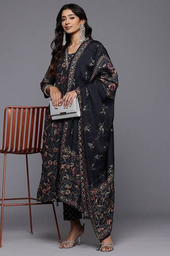 Floral Printed Sequinned Kurta With Trousers & Dupatta