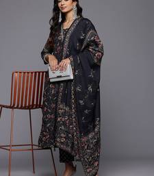 Floral Printed Sequinned Kurta With Trousers & Dupatta