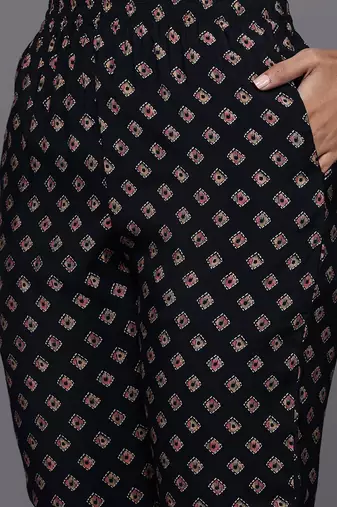 Floral Printed Sequinned Kurta With Trousers & Dupatta
