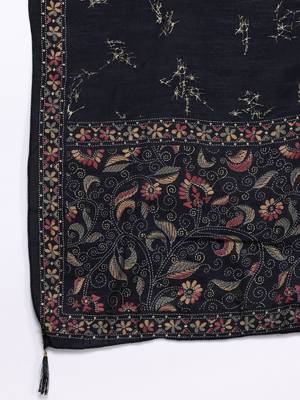 Floral Printed Sequinned Kurta With Trousers & Dupatta 4