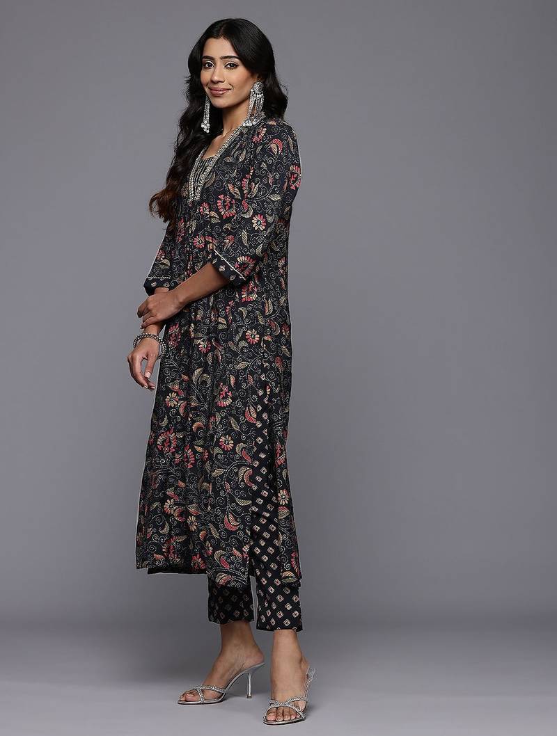 Floral Printed Sequinned Kurta With Trousers & Dupatta