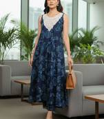 Women Floral Printed Regular Thread Work Pure Cotton Kurta with Trousers