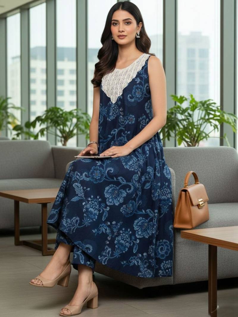 Women Floral Printed Regular Thread Work Pure Cotton Kurta with Trousers