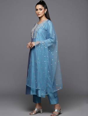 Women Ethnic Motifs Embroidered Regular Sequinned Chanderi Silk Kurta with Trousers & With Dupatta 3