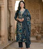 Women Floral Printed Regular Kurta with Trousers & With Dupatta