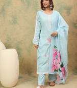 Women Textured Embroidered Kurta with Trousers & Dupatta
