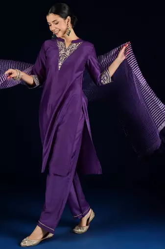 Women Regular Kurta with Trousers & Dupatta