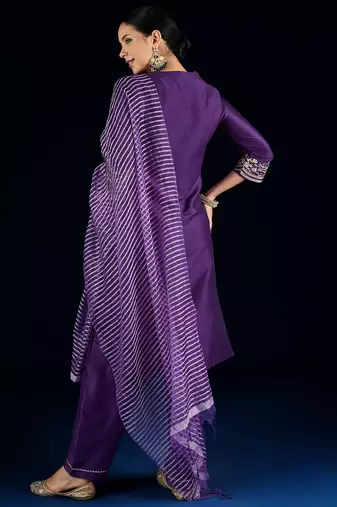 Women Regular Kurta with Trousers & Dupatta