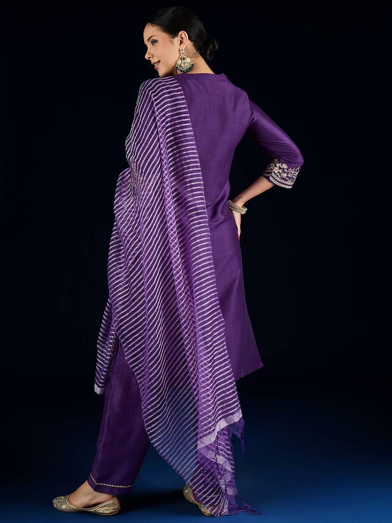 Women Regular Kurta with Trousers & Dupatta