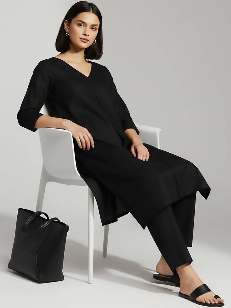 Women Regular Kurta with Trousers