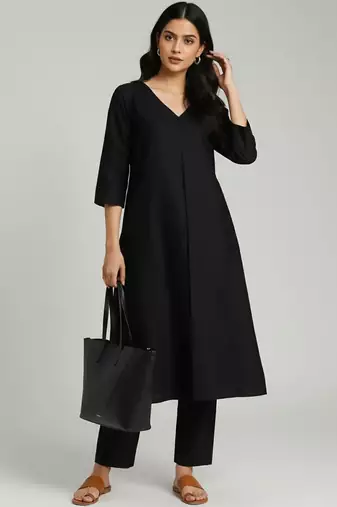 Women Regular Kurta with Trousers
