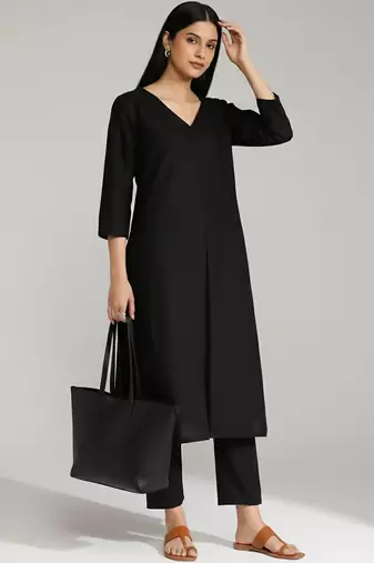 Women Regular Kurta with Trousers