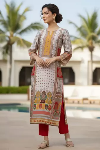 Women Ethnic Motifs Printed Regular Chanderi Silk Kurta with Trousers