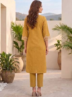 Women Floral Embroidered Regular Thread Work Pure Cotton Kurta with Trousers & With Dupatta 3
