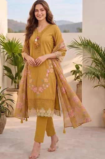 Women Floral Embroidered Regular Thread Work Pure Cotton Kurta with Trousers & With Dupatta
