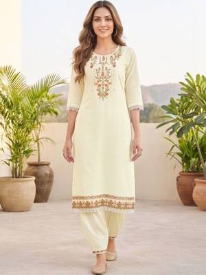 Women Floral Embroidered Regular Thread Work Kurta with Patiala & With Dupatta 7