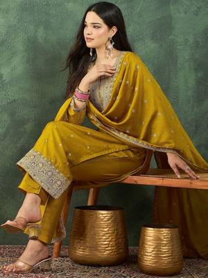 Women Ethnic Motifs Embroidered Regular Thread Work Kurta with Trousers & With Dupatta 6