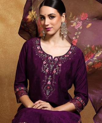 Women Floral Yoke Design Regular Thread Work Kurta with Trousers & With Dupatta 2