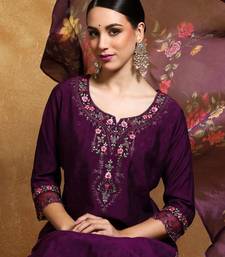 Women Floral Yoke Design Regular Thread Work Kurta with Trousers & With Dupatta
