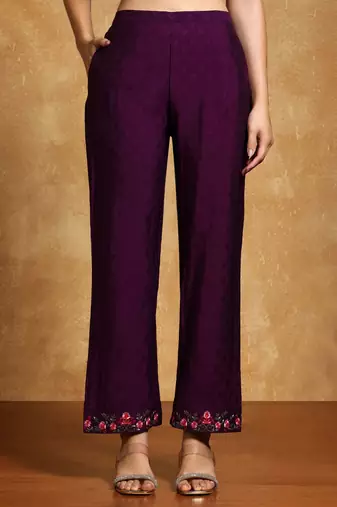Women Floral Yoke Design Regular Thread Work Kurta with Trousers & With Dupatta