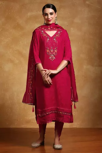 Women Floral Embroidered Regular Kurta with Trousers & With Dupatta