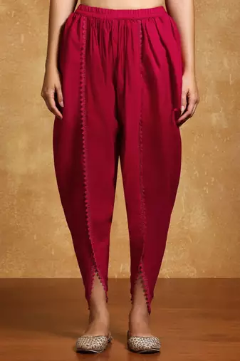 Women Floral Embroidered Regular Kurta with Trousers & With Dupatta