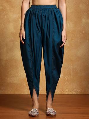 Women Floral Embroidered Regular Kurta with Trousers & With Dupatta 6