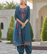 Floral Yoke Design Thread Work Straight Kurta With Salwar & Dupatta