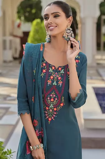 Floral Yoke Design Thread Work Straight Kurta With Salwar & Dupatta