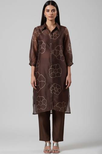 Women Floral Printed Regular Chanderi Silk Kurta with Trousers