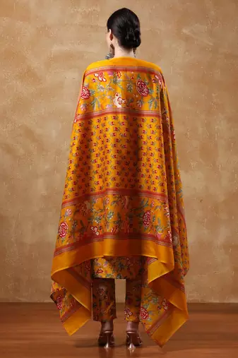Women Floral Yoke Design Straight Kurta with Trousers & Dupatta