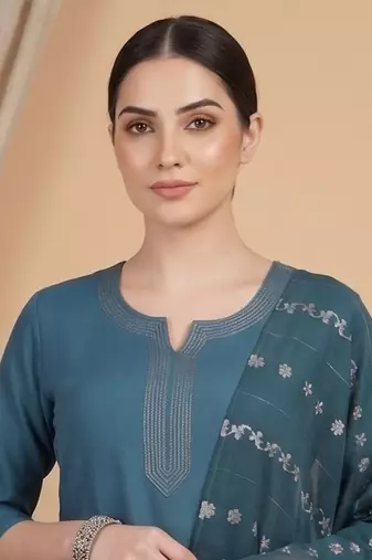 Women Ethnic Motifs Embroidered Regular Thread Work Kurta with Trousers & With Dupatta