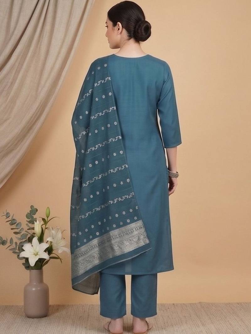 Women Ethnic Motifs Embroidered Regular Thread Work Kurta with Trousers & With Dupatta