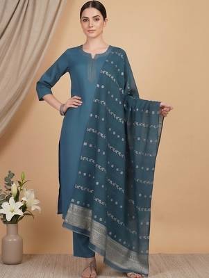 Women Ethnic Motifs Embroidered Regular Thread Work Kurta with Trousers & With Dupatta 7