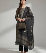 Women Ethnic Motifs Regular Kurta with Trousers & With Dupatta