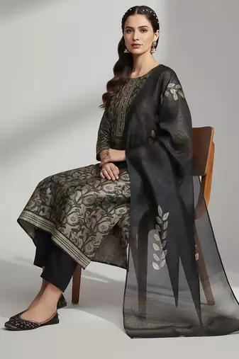 Women Ethnic Motifs Regular Kurta with Trousers & With Dupatta