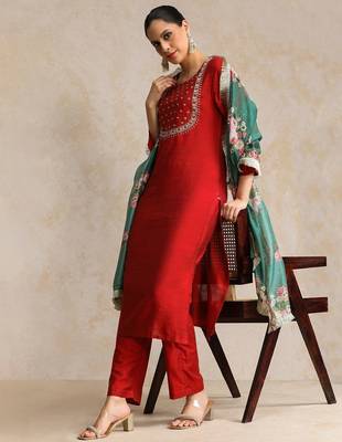 Women Embroidered Regular Kurta with Trousers & With Dupatta 6