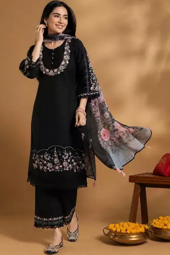 Women Floral Embroidered Regular Thread Work Pure Cotton Kurta with Trousers & With Dupatta
