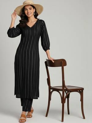 Women Striped Regular Silk Crepe Kurta with Trousers 5