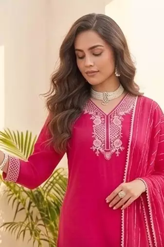 Women Ethnic Motifs Embroidered Regular Thread Work Kurta with Trousers & With Dupatta