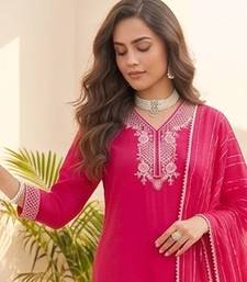 Women Ethnic Motifs Embroidered Regular Thread Work Kurta with Trousers & With Dupatta