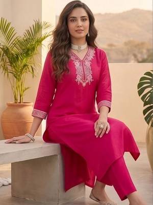 Women Ethnic Motifs Embroidered Regular Thread Work Kurta with Trousers & With Dupatta 3