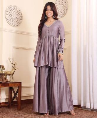 Women Regular Kurta with Palazzos 6