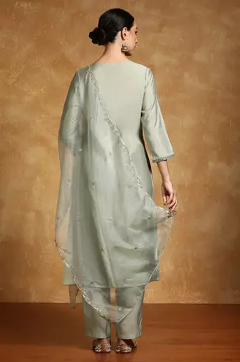 Floral Yoke Design Sequinned Straight Republic Day Kurta With Trousers And Dupatta