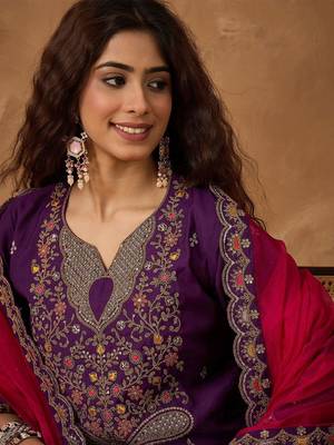 Floral Embroidered Thread Work Notch Neck Straight Kurta With Trousers & Dupatta 2
