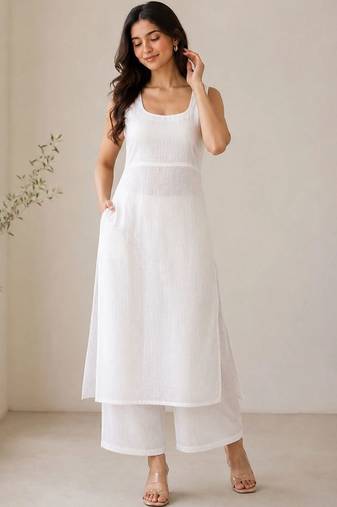Women Regular Kurta with Palazzos