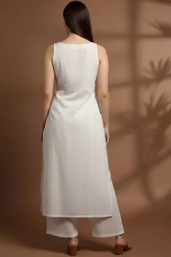 Women Regular Kurta with Palazzos