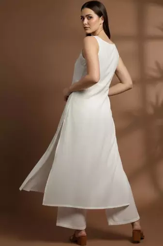 Women Regular Kurta with Palazzos